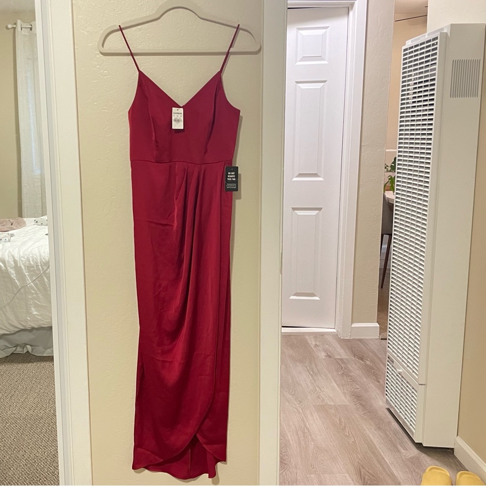 Red Express dress NWT